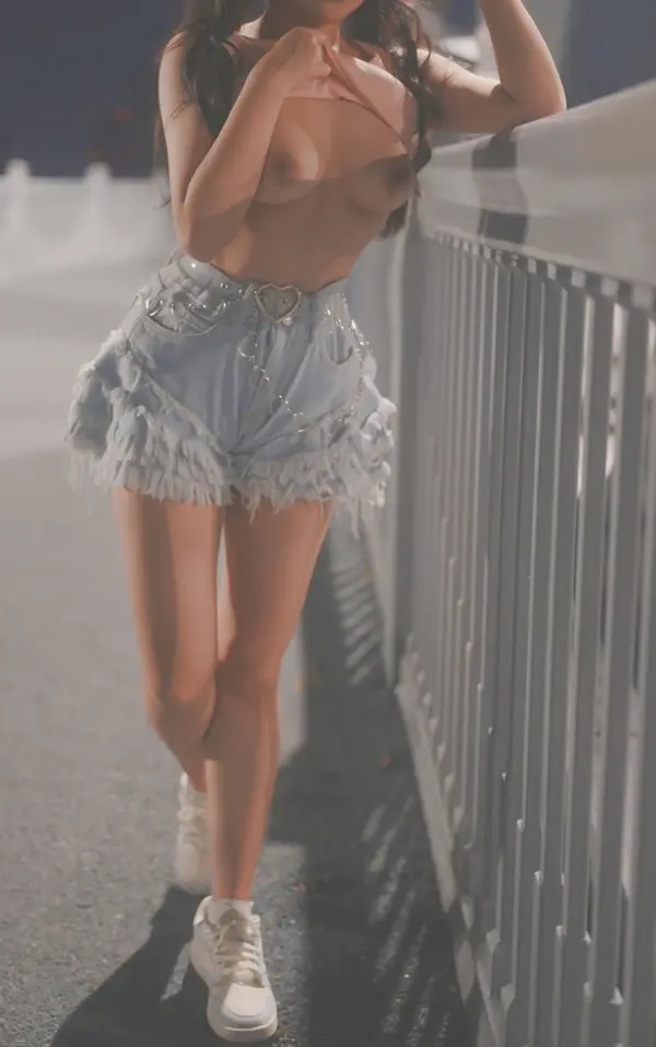 瑞秋《双马尾》