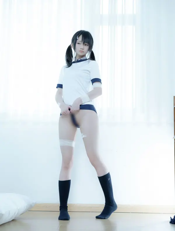 千澄初《ACE02》