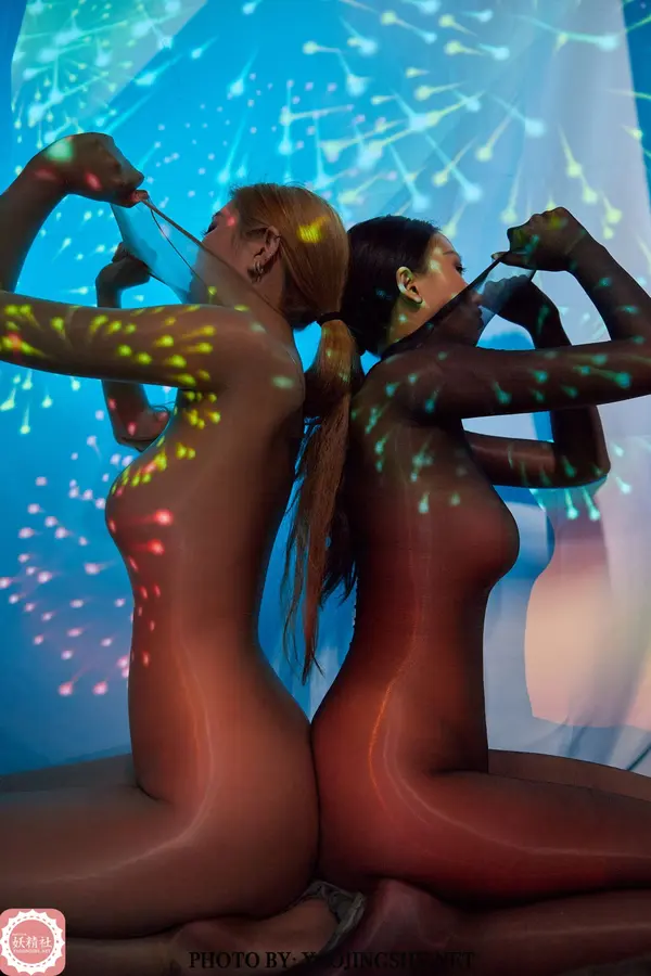 苏伟&喵喵《光影新春》